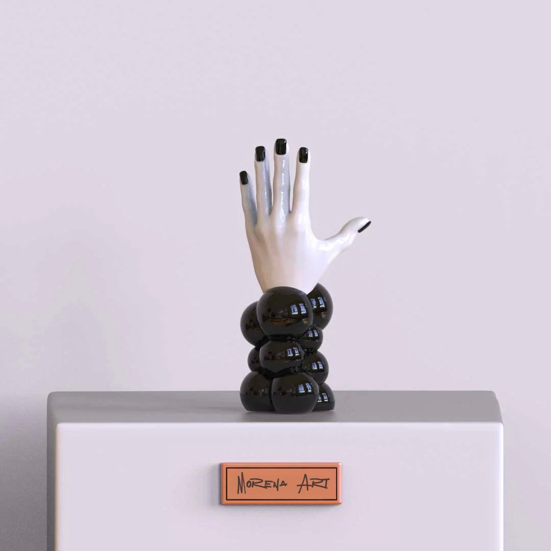 Scultura Mano dei Pensieri – Bianco e Nero | Arte Contemporanea